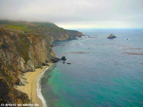 The view from near the Bixby Creek Bridge toward Hurricane Point to the south